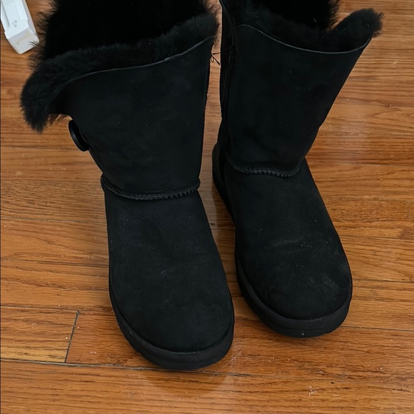 Black Ugg Button Boots - Picture 1 of 5